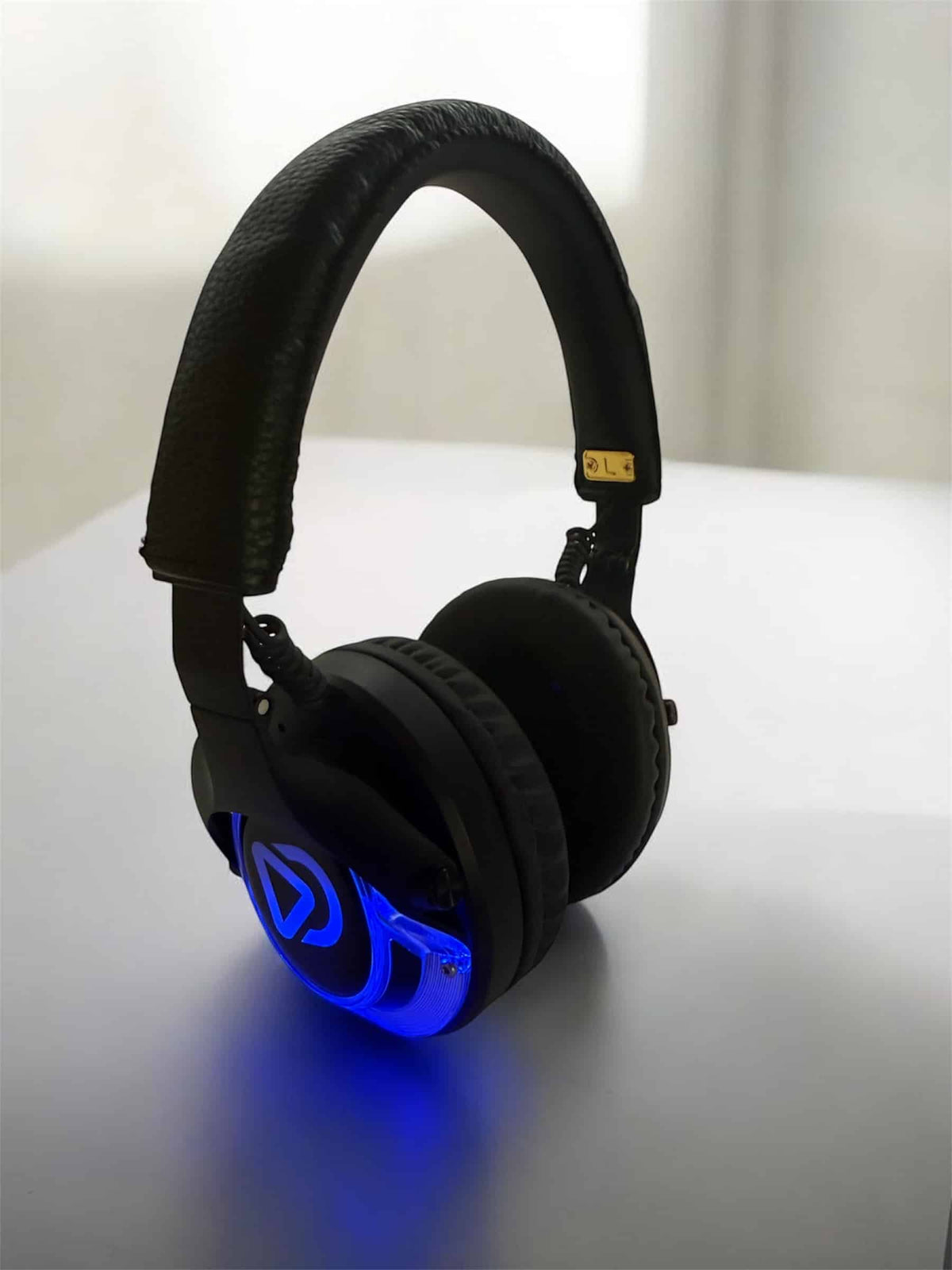 Pro Box CD-Pro 30. Premium Silent Disco pro kit, T80 Pro Bluetooth zender met storage box